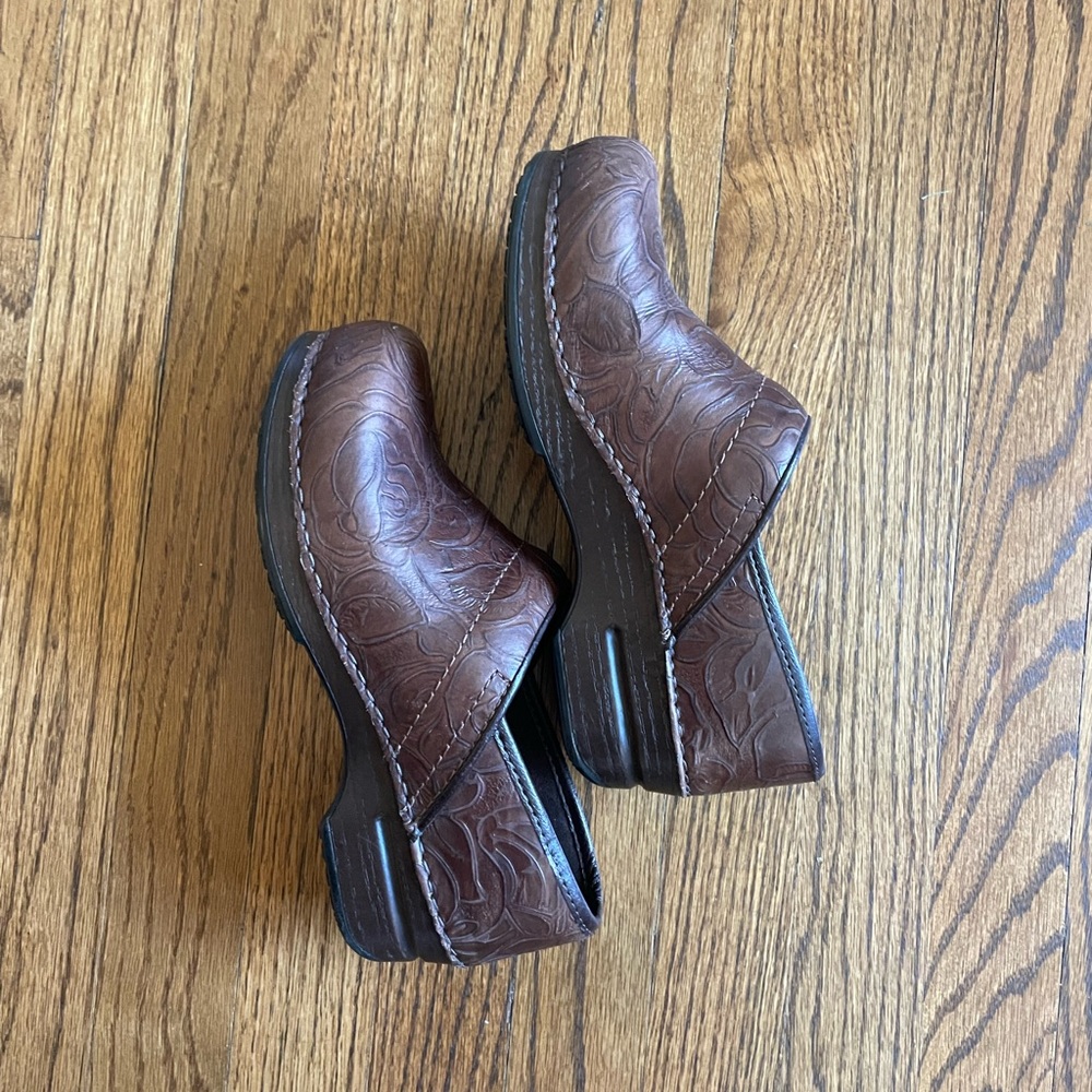 Brown floral Dansko clogs size 38